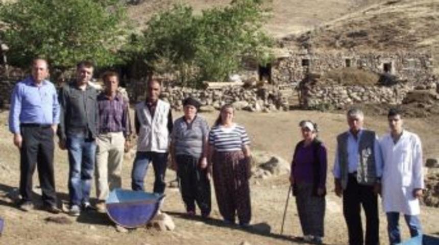 Darıca K&ouml;y&uuml; &Uuml;reticileri Elektrik İstedi