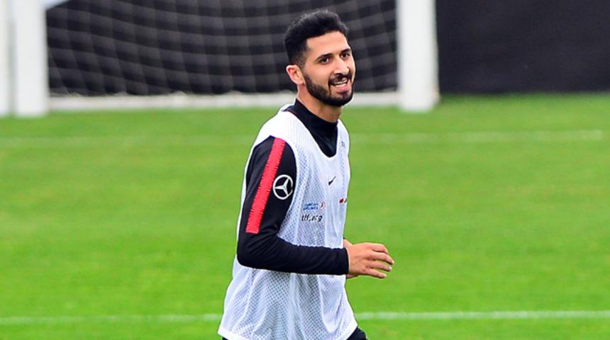 Hasan &Ccedil;avuşoğlu: Galatasaray, Fenerbah&ccedil;e ve Beşiktaş Emre Akbaba'yı transfer etmek istiyor