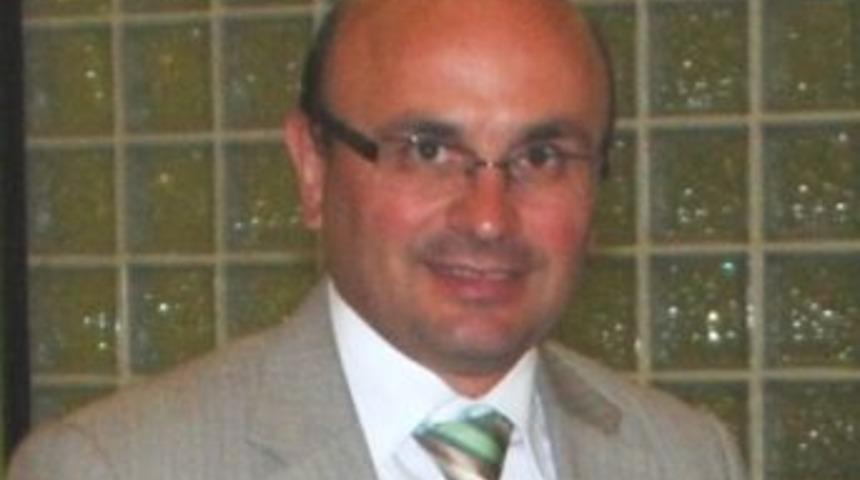 Oral&acute;dan eğitim camiasına kutlama