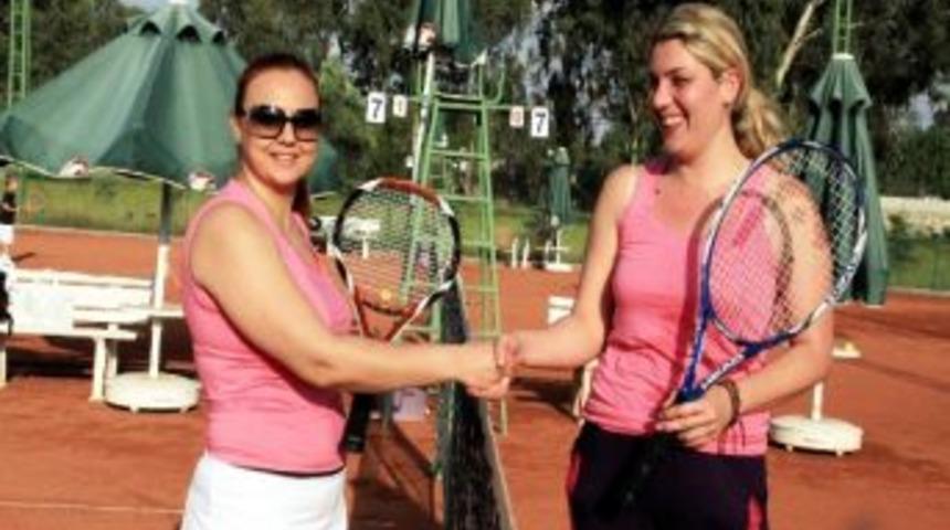 "turun&ccedil;-cup Veteran Tenis Turnuvası"