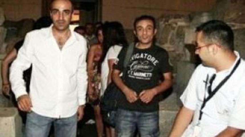 Otomobil U&ccedil;uruma Yuvarlandı: 1 &Ouml;l&uuml;