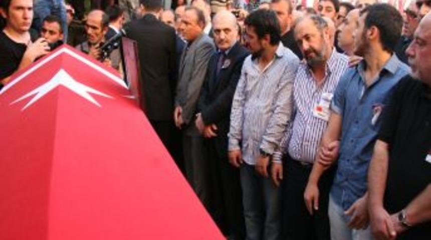 Şehit Onbaşı Onur Fikret D&uuml;lger, Son Yolculuğuna Uğurlandı