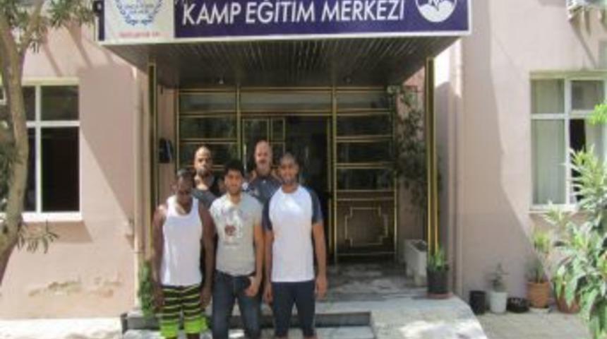 BAE Atmalar Milli Takımı İzmir'de Kamp Yapıyor