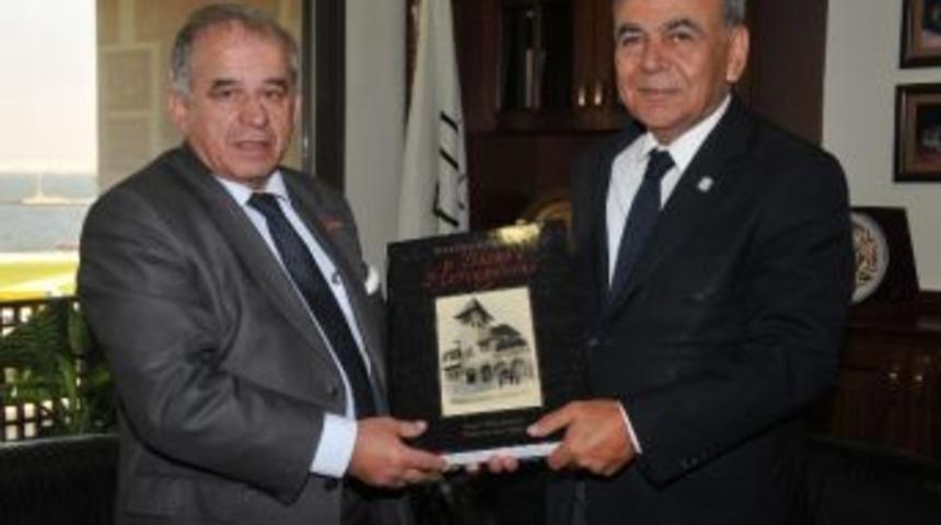 Bosna-hersek'in Ankara B&uuml;y&uuml;kel&ccedil;isi İzmir'e Turist Olarak Gelecek