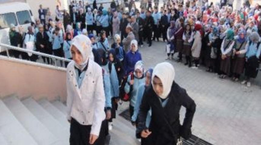 Akşemsettin Anadolu İmam Hatip Lisesi'nde Yeni Eğitim-&ouml;ğretim D&ouml;nemi Heyecanı