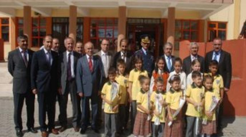 Muş'ta 2012-2013 Eğitim Ve &Ouml;ğretim Yılı Başladı