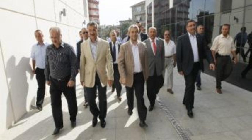 Bakan Erg&uuml;n, Gebze'de