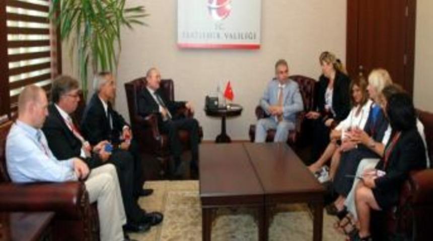 Frankfurt Belediye Başkanı Feldmann Vali Ko&ccedil;demir'i Ziyaret Etti