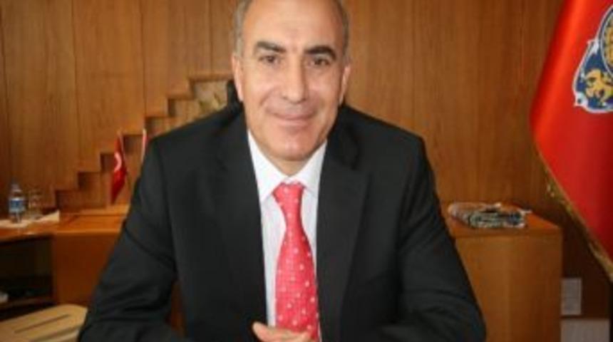 Kocaeli Emniyet M&uuml;d&uuml;r&uuml; Hulusi &Ccedil;elik G&ouml;revine Başladı