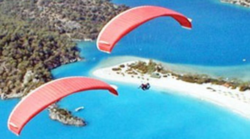 Fethiye'de akrobasi dehşeti