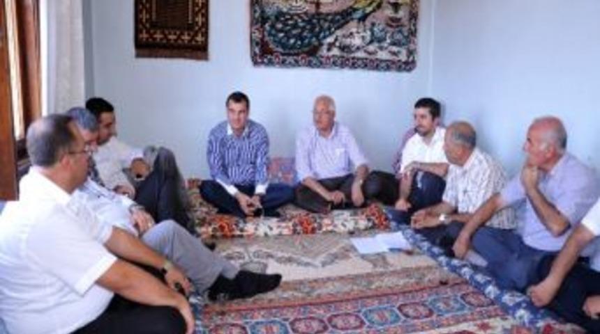 Ak Parti Şahinbey İl&ccedil;e Teşkilatı K&ouml;yleri Gezdi