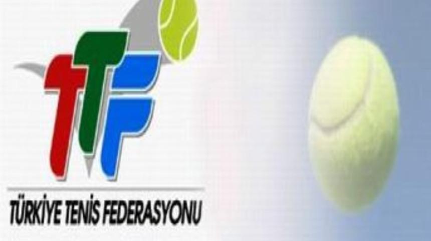 İzmir&rsquo;de Tenis Heyecanı