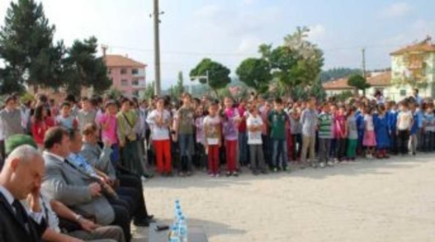Pazarlar&rsquo;da İlk&ouml;ğretim Haftası Kutlamaları