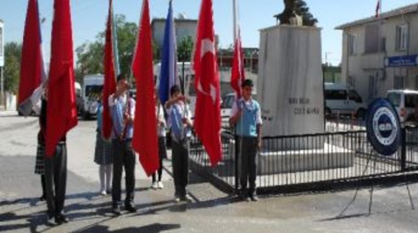 Yavuzeli&rsquo;nde 2012-2013 Eğitim &Ouml;ğretim Yılı T&ouml;renle A&ccedil;ıldı