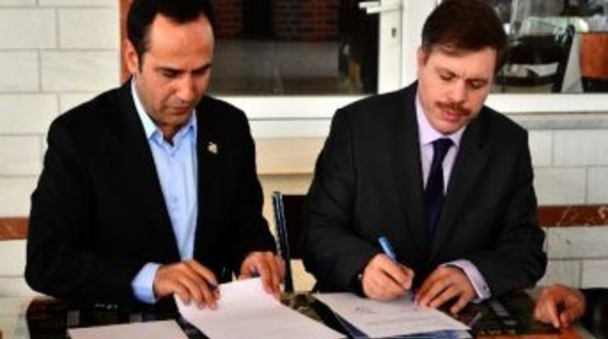 Uşak &Uuml;niversitesi İle Uosb Arasında İş Birliği Protokol&uuml; İmzalandı