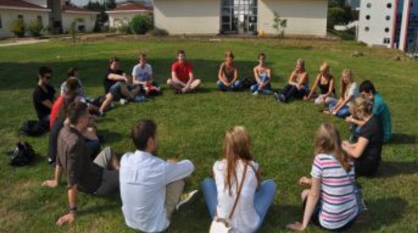 Erasmus &Ouml;ğrencileri OM&Uuml;&rsquo;de