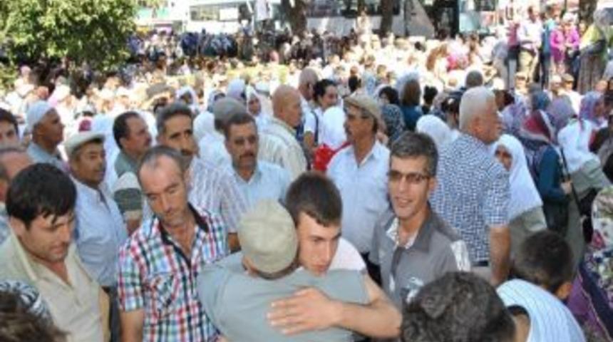 Aydın&rsquo;da İlk Hac Kafilesi Kutsal Topraklara Uğurladı