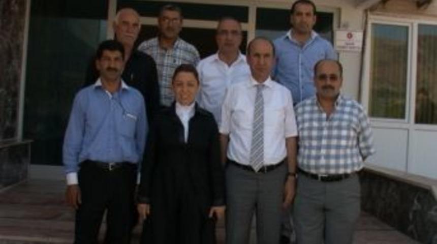 Milletvekili &Ouml;znur &Ccedil;alık Kale Belediyesi'ni Ziyaret Etti