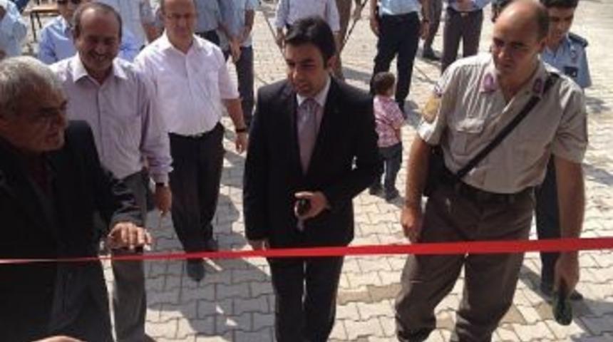 K&ouml;yde D&uuml;ğ&uuml;n Salonu Sevinci