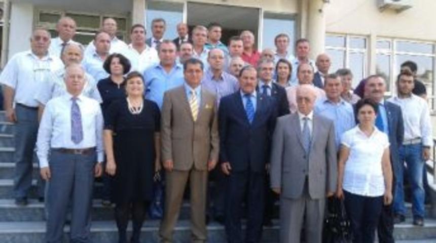 Muhtarlar Derneği`nden Kaymakam Hulusi Doğan`a Ziyaret