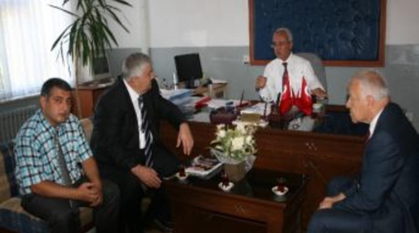 Filyos&rsquo;ta Başkan &Uuml;nal Okulları Ziyaret Etti