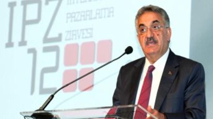 Bakan Yazıcı: E-ticaretle Ilgili Kanunda 4 Madde Yenilendi