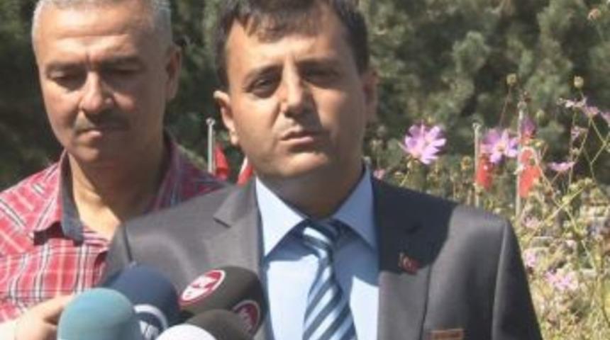 Gaziler G&uuml;n&uuml; H&uuml;z&uuml;nle Kutlandı