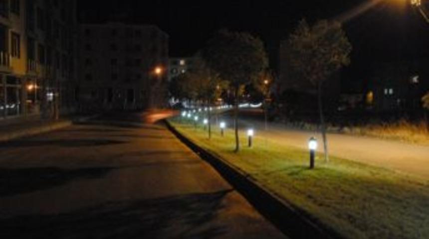 Uzunk&ouml;pr&uuml; Belediyesi Işıklandırma &Ccedil;alışmalarını Tamamladı