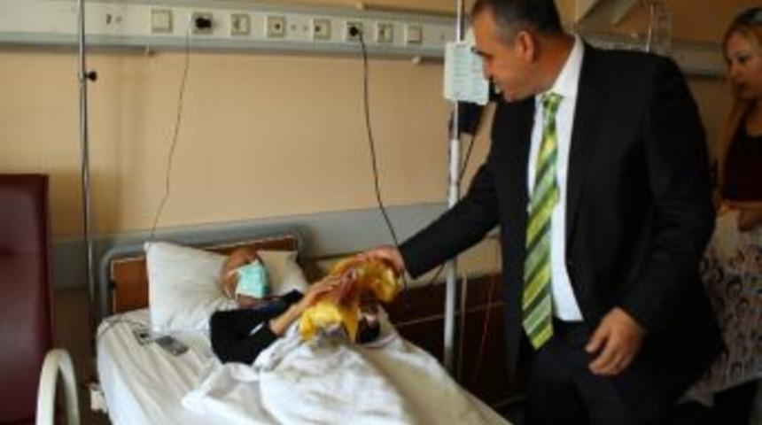 Ak Parti Seyhan&rsquo;dan L&ouml;semi Hastalarına Moral Ziyareti