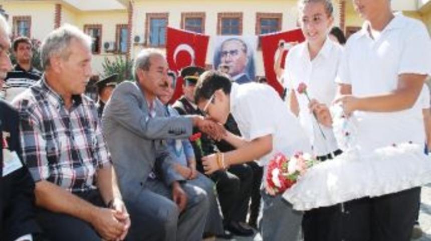 Gazipaşa&rsquo;da Gaziler G&uuml;n&uuml; Anma Programı D&uuml;zenlendi