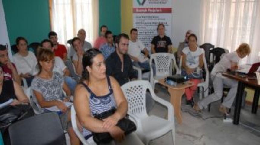 Kozvak Adana Ve Kozan&rsquo;da Girişimcilik Kursu A&ccedil;tı