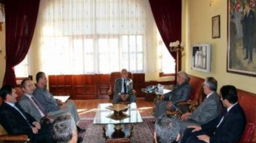 Vali Kemelek&rsquo;e Ziyaretler S&uuml;r&uuml;yor