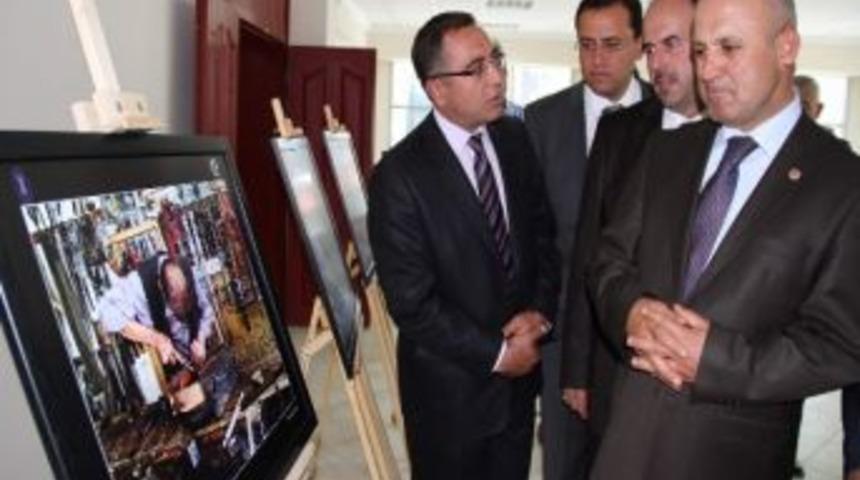 Nevşehir&rsquo;de Kaybolan Meslekler Fotoğraf Sergisi A&ccedil;ıldı