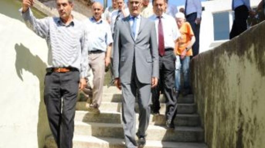 Başkan Yılmaz, Atakum'da Mahalleleri Gezdi