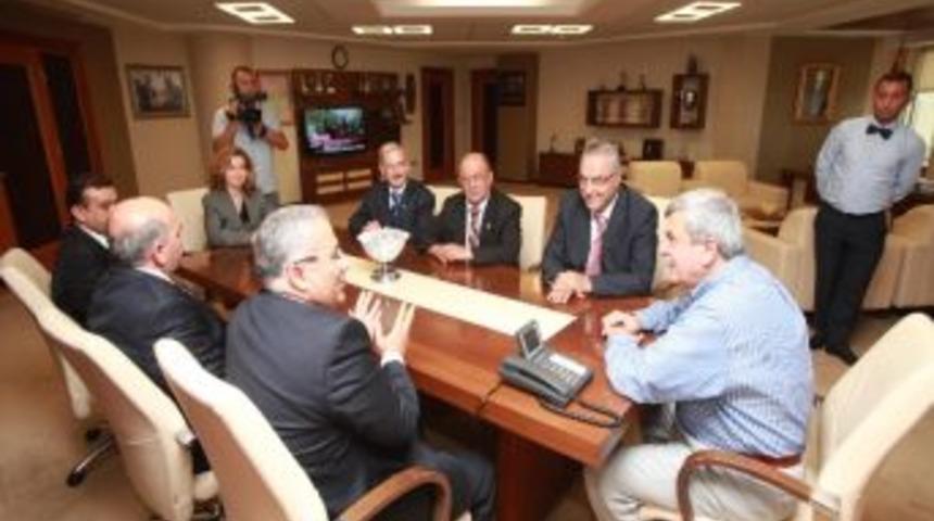 Başkan Karaosmanoğlu Ahilik Derneğini Kabul Etti