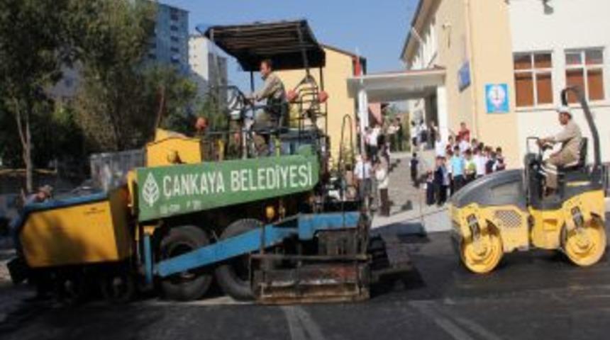 &Ccedil;ankaya&rsquo;nın 97 Mahallesinde Asfalt, Yama Ve Onarım &Ccedil;alışması Yapıldı