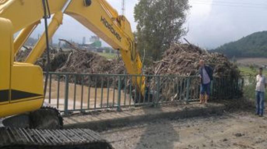 Selin Vurduğu Sarık&ouml;y'de 300 Bin Liralık Hasar Var