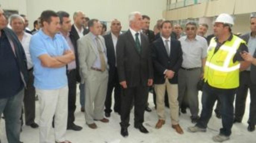 İş D&uuml;nyası Zafer Havalimanını İnceledi