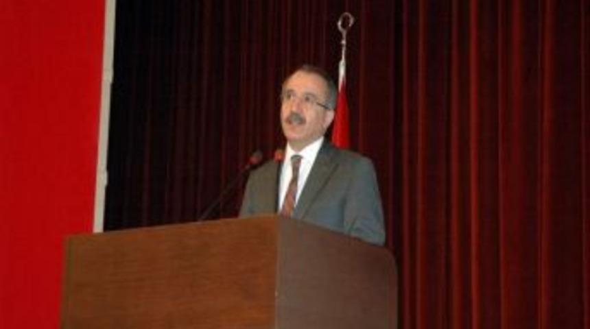 Milli Eğitim Bakanı &Ouml;mer Din&ccedil;er Eskişehir'de