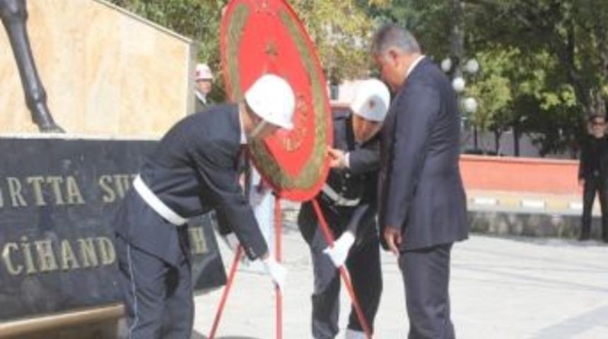 Ağrı&rsquo;da Gaziler G&uuml;n&uuml; Kutlandı