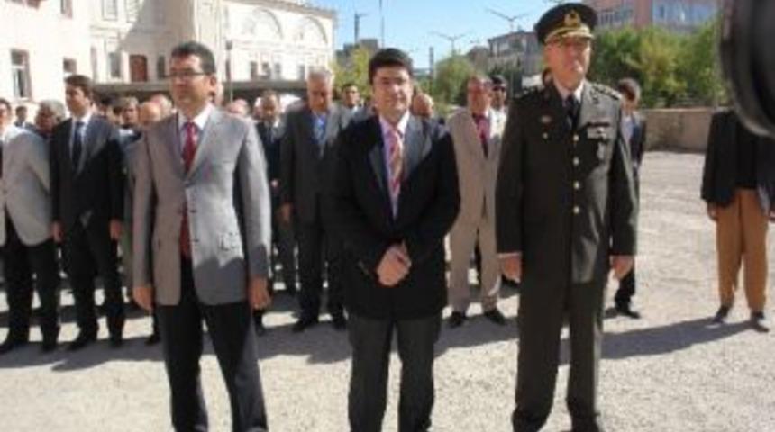 Gaziler G&uuml;n&uuml; Y&uuml;ksekova&rsquo;da Da T&ouml;renle Kutlandı