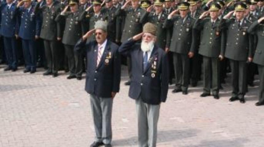 Gaziler G&uuml;n&uuml; Kutlandı