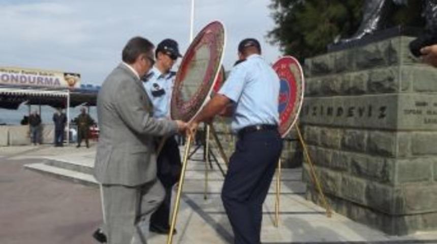 Ayvalık&rsquo;ta Gaziler G&uuml;n&uuml; T&ouml;renle Kutlandı