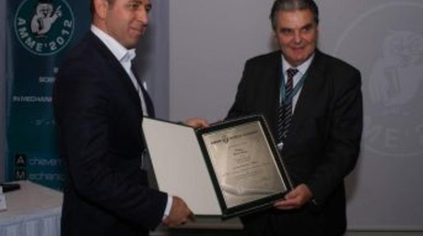 Pa&uuml;&rsquo;ye Altın Baykuş