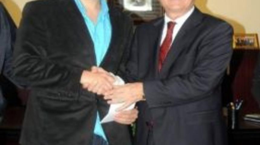 Lys T&uuml;rkiye D&ouml;rd&uuml;nc&uuml;s&uuml; Başkan Pekel'i Ziyaret Etti