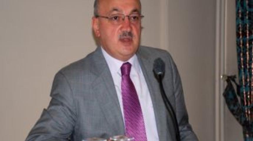 Yalova Milli Eğitim M&uuml;d&uuml;r&uuml; Ahmet Yurtman: