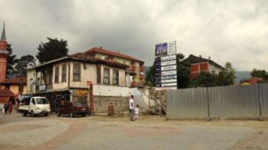 Sapanca Belediyesi İmar M&uuml;d&uuml;r&uuml; Erdin&ccedil; S&ouml;zer: