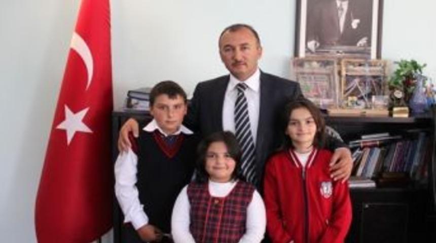 Tekel 75. Yıl İlk&ouml;ğretim Okulu &Ouml;ğrencileri Belediye Başkanı Faruk K&ouml;ksoy&rsquo;u Ziyaret Etti