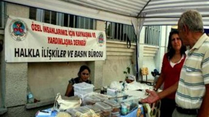 Engelliler Hasta Arkadaşları İ&ccedil;in El Ele Verdi