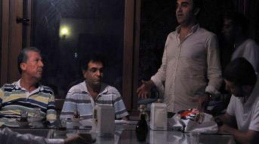 Kuşadası&rsquo;nda Fenerbah&ccedil;e Taraftar Dernekleri Tek &Ccedil;atı Altında Birleşti